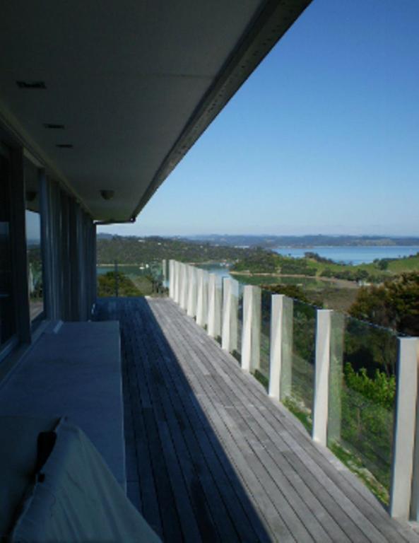 Tiki Tiki Ora Bed & Breakfast รัสเซล ภายนอก รูปภาพ